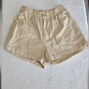 ❤️ 3/$12 Cotton/Linen Blend Tan Shorts